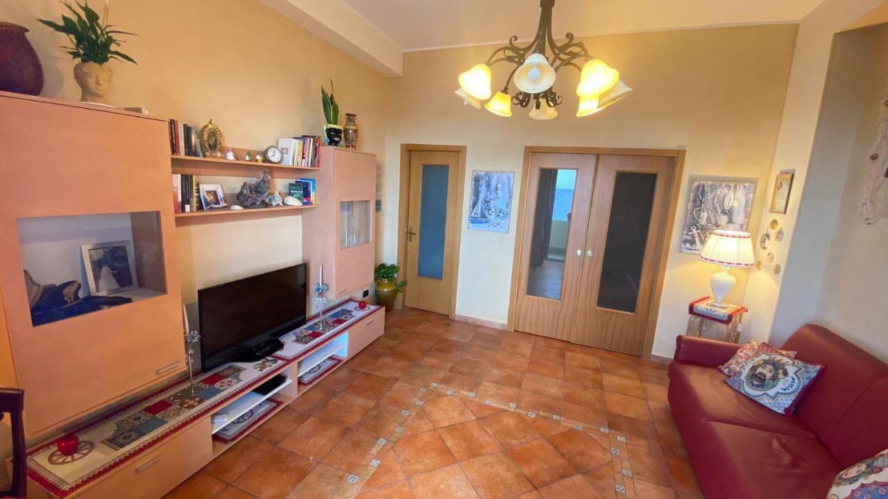 Nice Sicily Little Family Home アチレアーレ エクステリア 写真