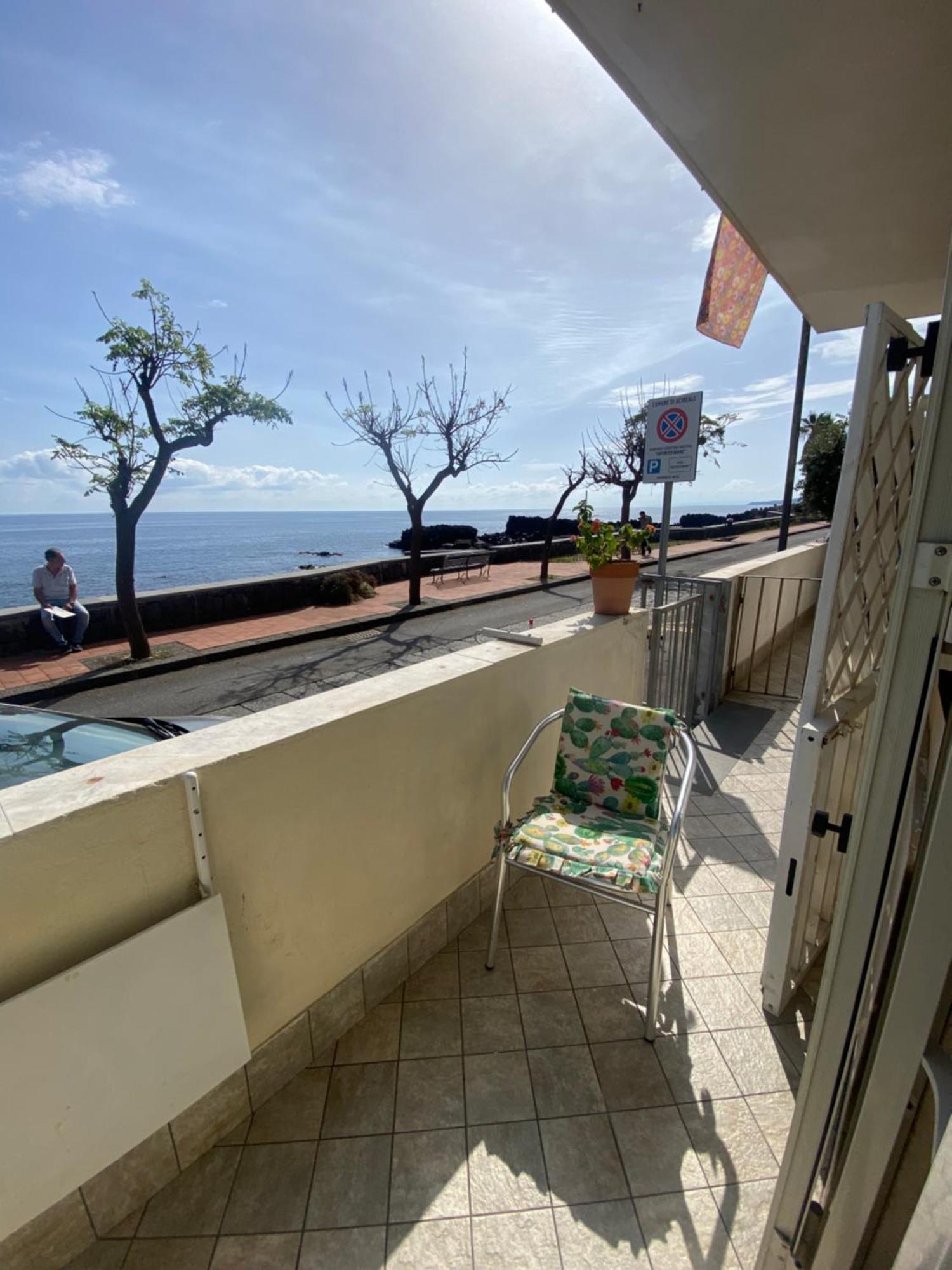 Nice Sicily Little Family Home アチレアーレ エクステリア 写真
